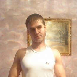 Спортивный, красивый, высокий парень. Ищу девушку для секс-встреч в